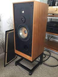 Speaker Stands For Tower Speakers Audioholics Home Theater Forums The tower speakers enable the sound system to come out of its shell, where it simply blends into the room decor to where it stands out among the rest towering above all.