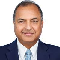 Sean Pooler's Instagram, Twitter & Facebook