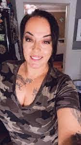 Tiara Hendrix's Instagram, Twitter & Facebook