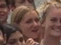 Amanda Hamilton (@amannddarose)