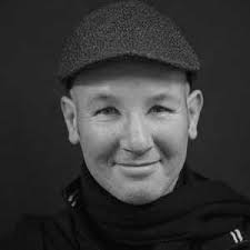 REVIEW: Joan as Police Woman