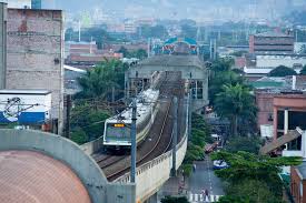 Metro de medellín, entre las empresas más responsables del país, según la. Estacion Alpujarra Metro De Medellin Wikipedia La Enciclopedia Libre