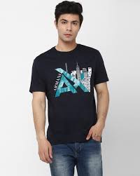Armani jeans is a pioneeristic collection launched by giorgio armani in 1981 with the profile of an eagle and the designer's initials as the logo. Armani Exchange Store Online Buy Armani Exchange Products Online In India Ajio