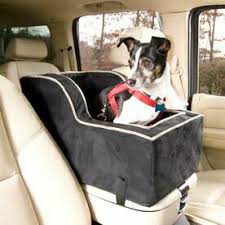 A quilted surface provides a good grip that prevents your pooch from moving or sliding around while you're in transit.give your dog a safe clean place to ride while keeping the interior of your car protected from. Replacement Cover Snoozer Luxury High Back Console Dog Car Seat 10 Colors
