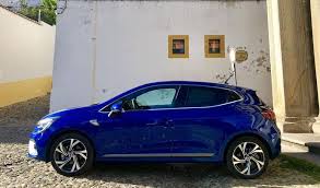 Essai De La Renault Clio 5 La Reine Ne Perdra Pas Son Trone Renault Clio Citroen C3