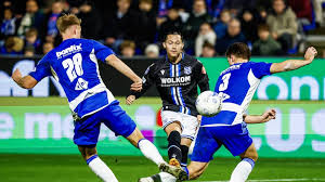 Live voetbal | Bekijk de tussenstand bij PEC-Heerenveen en vijf KKD-duels