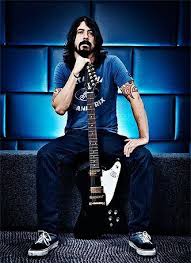 There Goes My Hero Watch Him As He Goes Pin By Michelle Carlaw On There Goes My Hero Watch Him As He Goes Foo Fighters Dave Grohl Foo Fighters Dave Foo Fighters