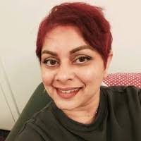 Priya Ponnappan's Instagram, Twitter & Facebook