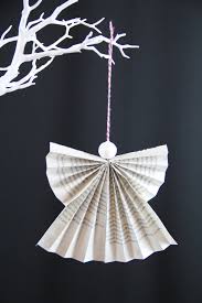 Papierengel Fur Den Christbaum Deko Kreativ Blog Diy Gadgets Basteln Weihnachten Papier Christbaum Weihnachtsbaumschmuck Selber Machen