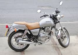 Suzuki Tu250x Motorcycle Motorbike 2000 Model In Silver Right Side Car And Motorcycle Design Suzuki Bikes Suzuki Cafe Racer