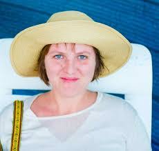 Leah Kaminski's Instagram, Twitter & Facebook