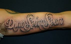 Tipos De Letras Para Tatuajes En El Brazo Letras Para Tatuajes De Nombres Jpg 450 284 Tattoo Font For Men Tattoo Writing Styles Tattoo Lettering Este tipo de tatuajes en los brazos resultan muy llamativos y se pueden obtener resultados impresionantes. tipos de letras para tatuajes en el