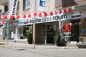 Unseren kundenparkplatz erreichen sie bequem über die richterstaße. Kuchenstudio Kuche Und Raum In Berlin