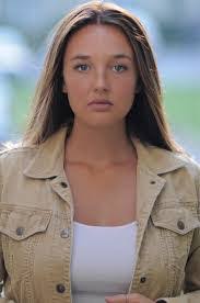 Autumn Dudley's Instagram, Twitter & Facebook