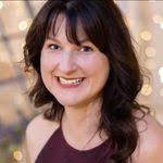 Rhonda Quesenberry's Instagram, Twitter & Facebook