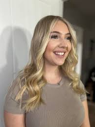 I am based in Rackheath and work From my cosy home set up. I specialise in  blonding,balyage, hair extensions and colour. I have a few evening slots  left between now and Christmas