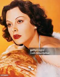 84 Hedy White Photos & High Res Pictures