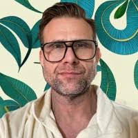 8 "Benjamin Hinde" profiles