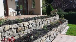Ac Gartengestaltung Munchen Mauern Steine Gartengestaltung Steingarten Bilder Gartenmauer