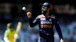 Latest ind vs aus 2020 live score with #indvaus live match scorecard and updates online for all 10+ tests, odis and t20 matches. Aus Vs Ind Virat Kohli Might Have To Bowl Some Overs Believes Tom Moody Cricket News India Tv