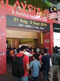 Home > about us > leading wealth advisory ( m ) sdn bhd introduction. Visitors People Attending Malaysia It Fair Kuala Lumpur Malaysia