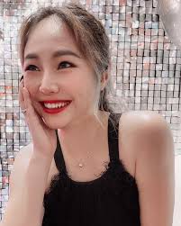 HEATHER LE樂樂(@heather.lele) • Instagram photos and videos