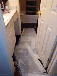 feces flooded apartment forces a mother