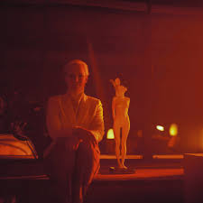 Jonas, one of the newer inhabitants has landed there mysteriously. Film Arts Estrena La Oscura Serie Escandinava Kieler Street