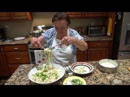 Italian Grandma Makes Fettuccine Alfredo Youtube Fettuccine Alfredo Fettuccine Alfredo