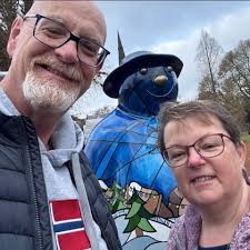 Hi all, I am new to the wonderful world of Alphard ownership. Bought a 2003  2.4 anlphard and absolutely love it! Thank you to everyone