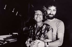 Minnie Riperton With Husband And Songwriter Richard Rudolph Minnie Riperton Romantic Photoshoot Singer
