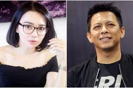 Gofar hilman membantah tuduhan tersebut dan meyakini pelecehan itu tidak terjadi. Berhasil Pikat Gofar Hilman Hingga Ariel Ternyata Pedangdut Ini Punya Mantan Suami Dengan Profesi Mentereng Yang Bikin Dapur Terus Ngebul Semua Halaman Sajian Sedap