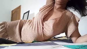 Housewife Betrays Her Husband by Taking Advantage of Her Absence to Show  Her Pussy and Tits on Social Networks