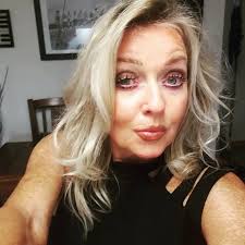 Coleen Shields's Instagram, Twitter & Facebook