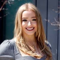 Sophia Rutherford's Instagram, Twitter & Facebook