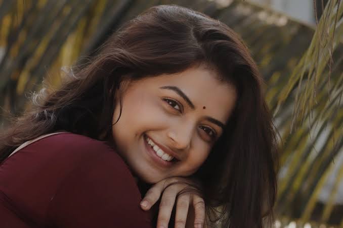 Tanvi Mundle Age, Biography, Boyfriend, Marriage, TV Shows, Films,  Web-series, Music Videos