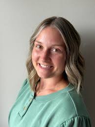 Hey Everyone! 👋🏾 If I haven't introduced myself already—my name is Eric  Savage. I'm 33 years old, a husband, and a proud father of three. I'm truly  honored to be here among