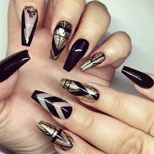 Black And Gold Nails Coffin Glamorous Black And Gold Nail Designs Be Modish Gold Nail Designs Black Gold Nails Black Nail Designs