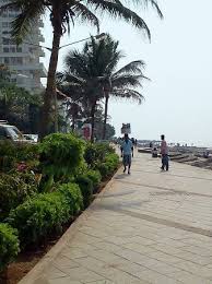 popular streets in Mumbai
