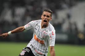 Corinthians e grêmio cogitaram troca de luan por pedrinho. Pedrinho Esta Mais Longe Do Fc Porto Por Causa Das Exigencias Do Corinthians I Liga Sapo Desporto