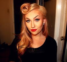 Here are some aesthetic/retro/90's inspired hairstyles for short, medium and even long hair! 75 Popular Vintage Hairstyles That You Can Do Yourself