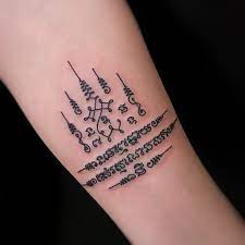 Sak Yant Tattoos All Day Tattoo Studio In Bangkok Thailand Sak Yant Tattoo Thailand Tattoo Khmer Tattoo