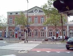 In 1895 the station was relocated to the southeast, because the old location was not very convenient. Dordrecht Railway Station Wikipedia