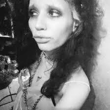 Daisy Ponce's Instagram, Twitter & Facebook