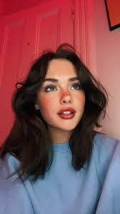 Eve Donaldson's Instagram, Twitter & Facebook