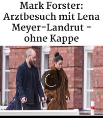 Robes Pierre A Twitter Was Mich An Dieser Nachricht Schockiert Ist Dass Mir Mark Forster Ohne Basecap Extrem Ahnlich Sieht Nur Mit Etwas Mehr Bart Https T Co Dyandcckqt