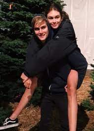 See more ideas about presley gerber, kaia gerber, presley walker gerber. Pin By Carlen Sabagquit On Kaia Gerber Presley Gerber Kaia Gerber Kaia Gerber Instagram