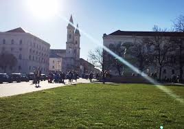 Hotspots In Der Munchner Maxvorstadt Globesnap Munich University Mansions