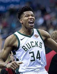 Οι milwaukee bucks κέρδισαν το game 7 με τους brooklyn nets, πέρασαν στους τελικούς της ανατολής και ο greek freak πλησιάζει όλο και πιο κοντά. Kxnrtpv7odntbm