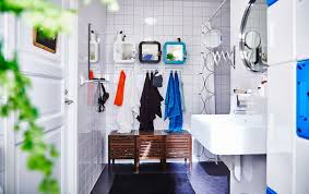 Friss Lakberendezesi Otletek Es Megfizetheto Butorok Ikea Bathroom Storage Ikea Bathroom Furniture Declutter Bathroom